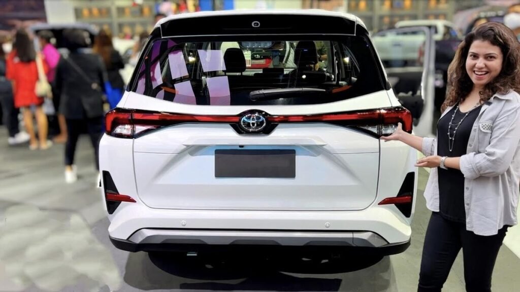 Indian Market S Mini Fortuner Toyota Hyryder Car Launched Will Give